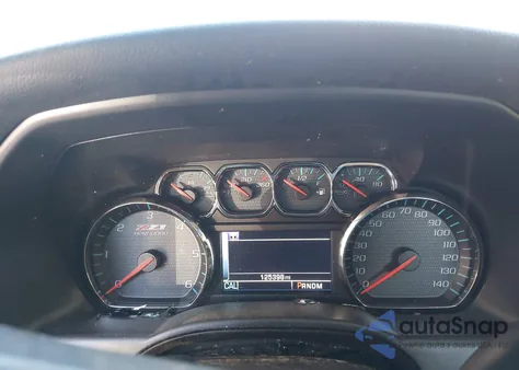 2016 Chevrolet Silverado 1500 2Lt z USA, uszkodzony, nr VIN 3GCUKREC8GG311748